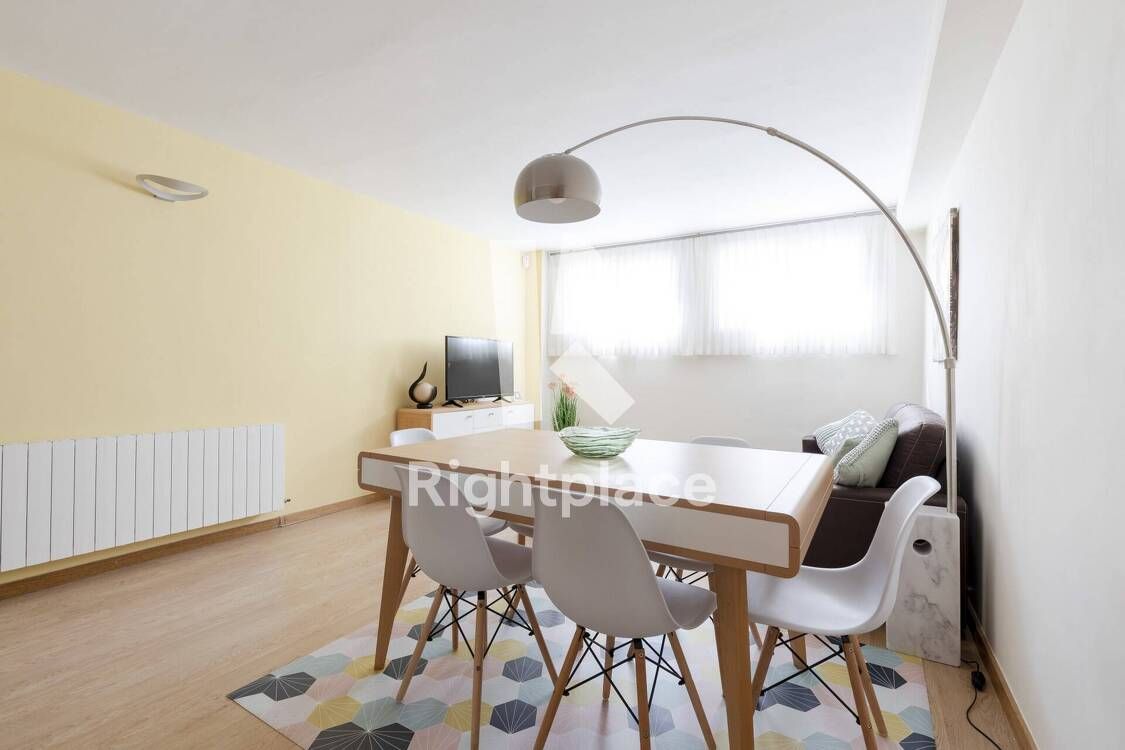 Exterior view of Apartment to rent in  Barcelona Capital  with Air Conditioner, Heating and Terrace