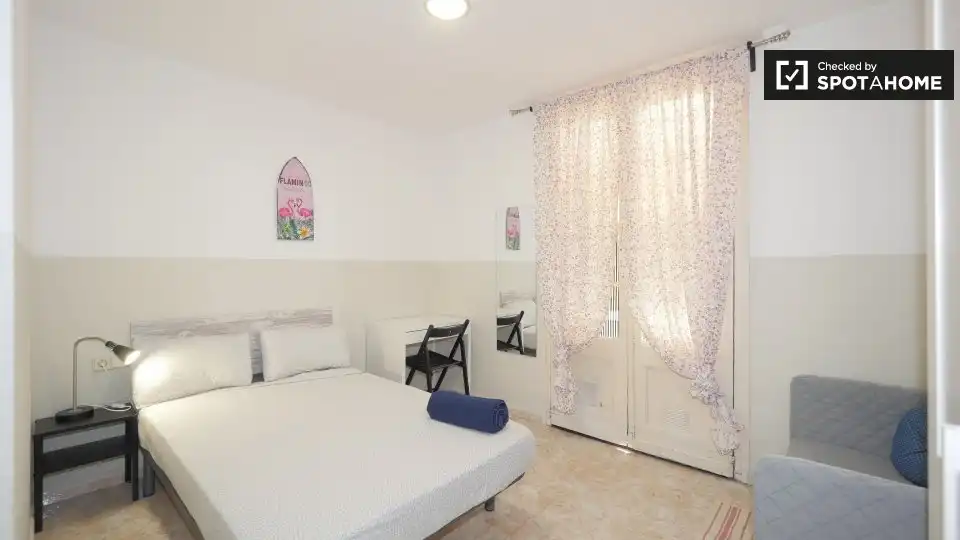 Room in Barcelona, Barcelona