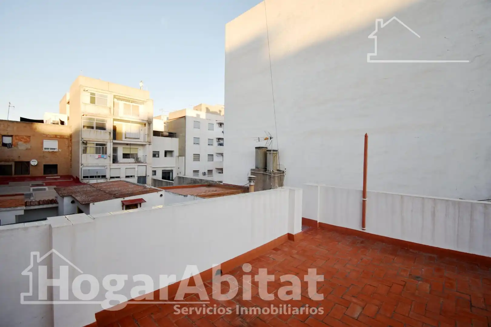 Vista exterior de Casa o xalet en venda en Almazora / Almassora amb Aire condicionat, Calefacció i Terrassa