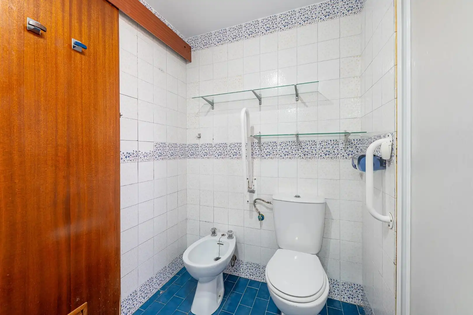 Bany de Planta baixa en venda en Málaga amb Jardí privat