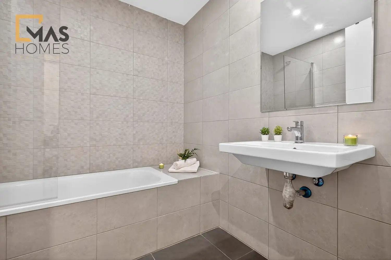 Badezimmer von Maisonette zum Verkauf in Sabadell mit Klimaanlage, Heizung und Parkett