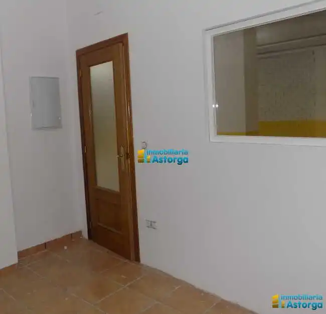 Local comercial de lloguer a Astorga, imagen 7