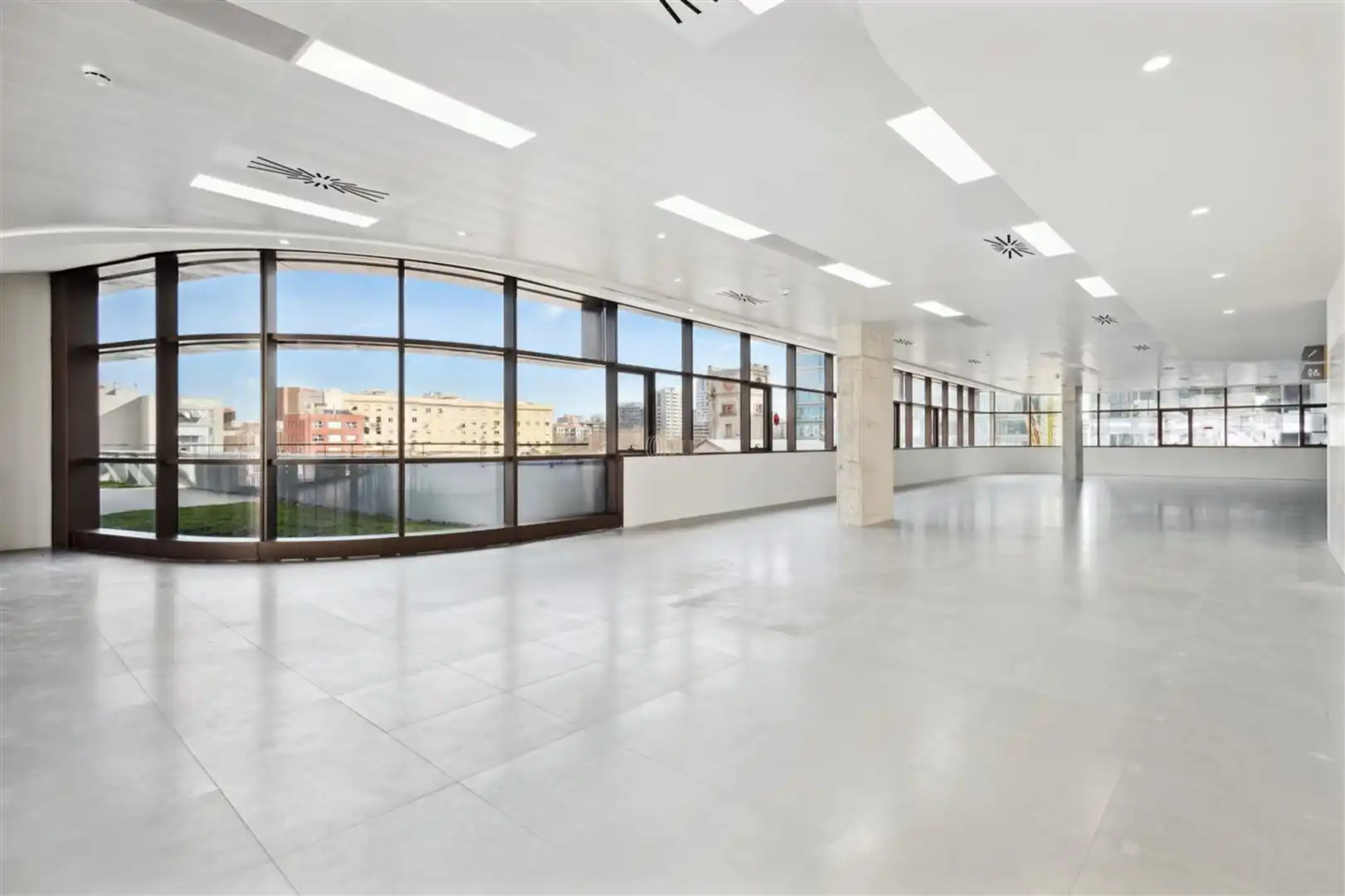 Oficina de alquiler en Carrer de Bilbao, Provençals del Poblenou
