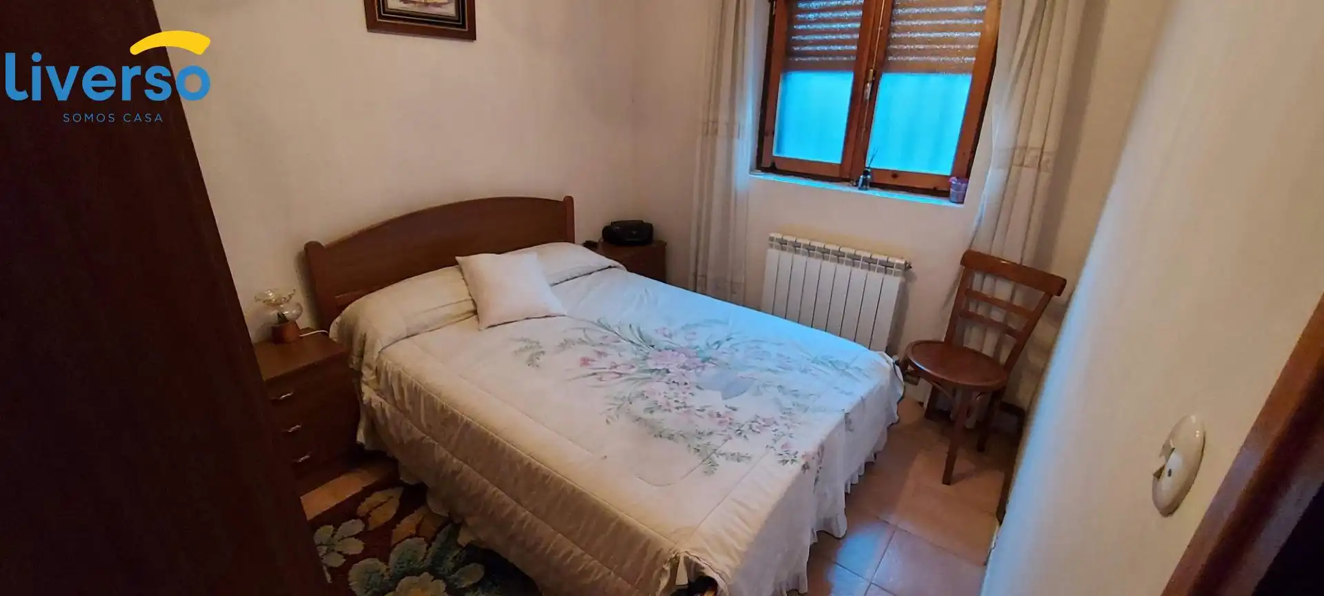 Habitación de Finca rústica en venta en Huerta de Rey con Calefacción, Trastero y Amueblado