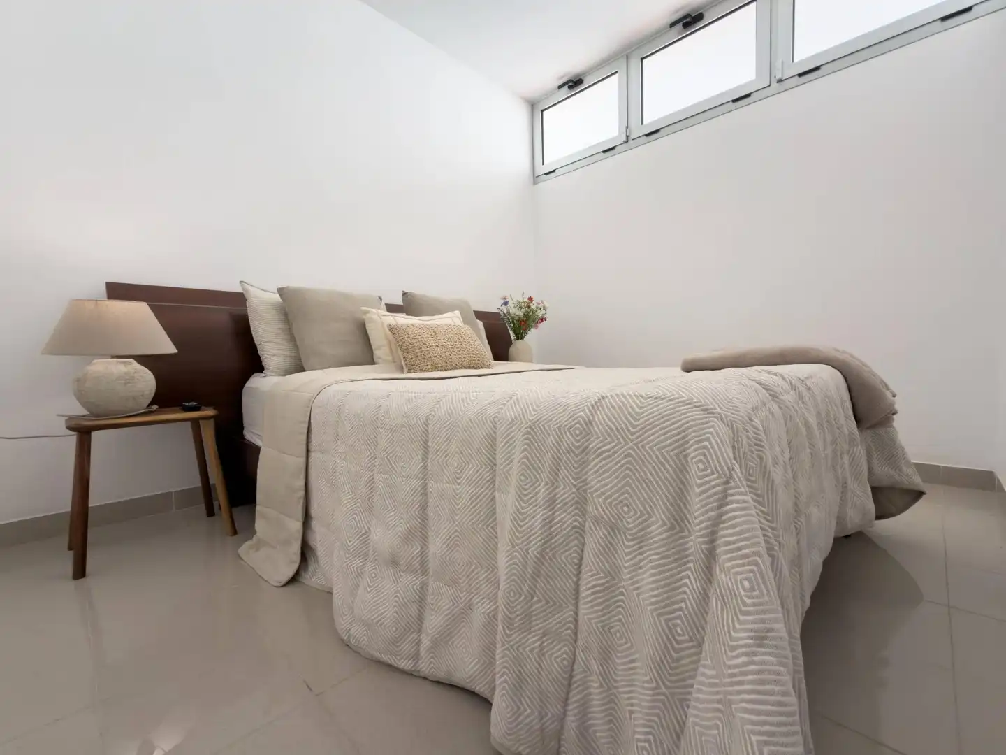Dormitori de Apartament en venda en San Cristóbal de la Laguna amb Jardí privat, Terrassa i Piscina comunitària