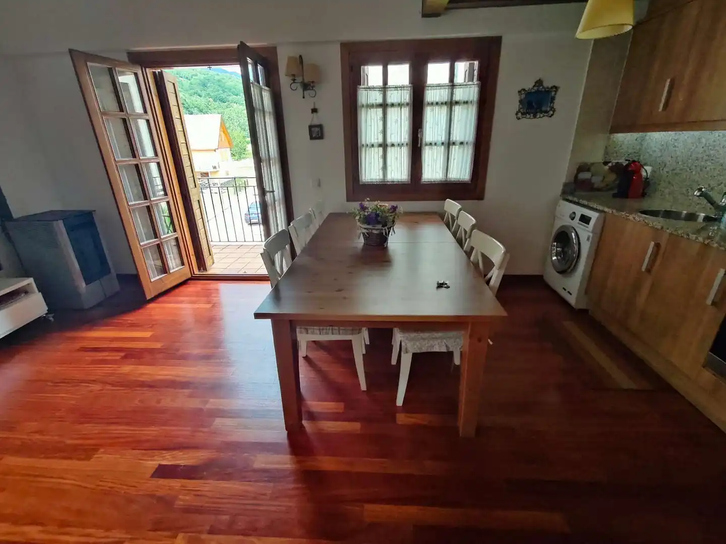 Comedor de Dúplex en venta en Vilallonga de Ter con Amueblado y Balcón