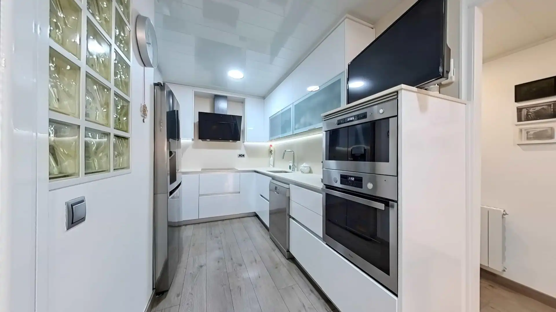 Piso con terraza en venta en Calle Virgili, imagen 10