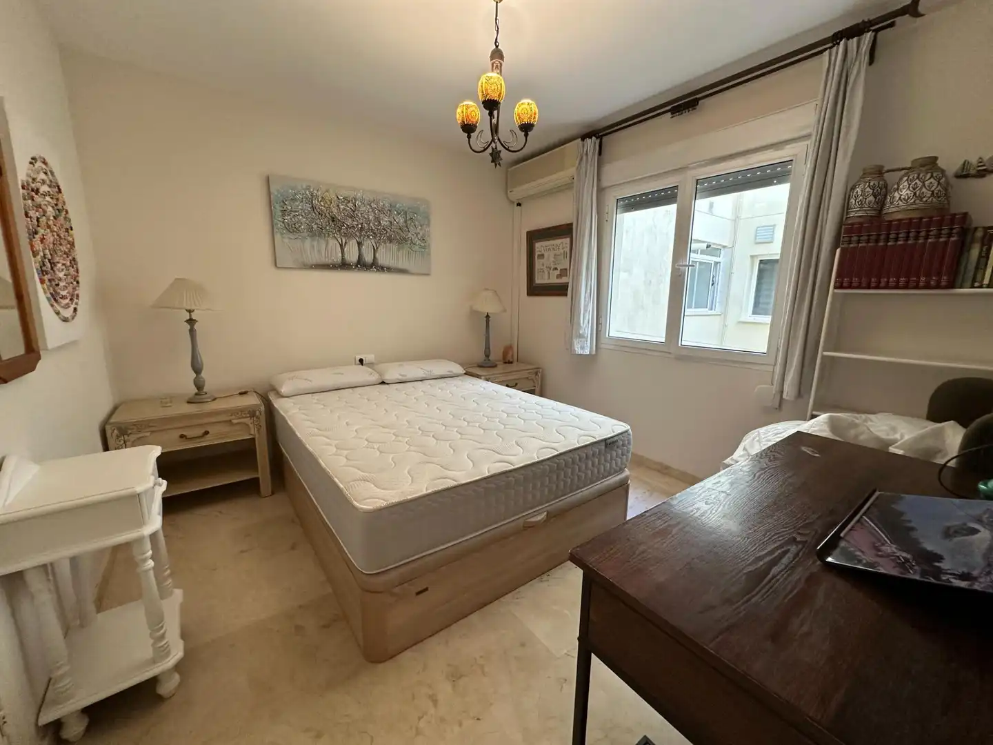 Bedroom of Flat for sale in Marbella  with Air Conditioner, Furnished and Balcony