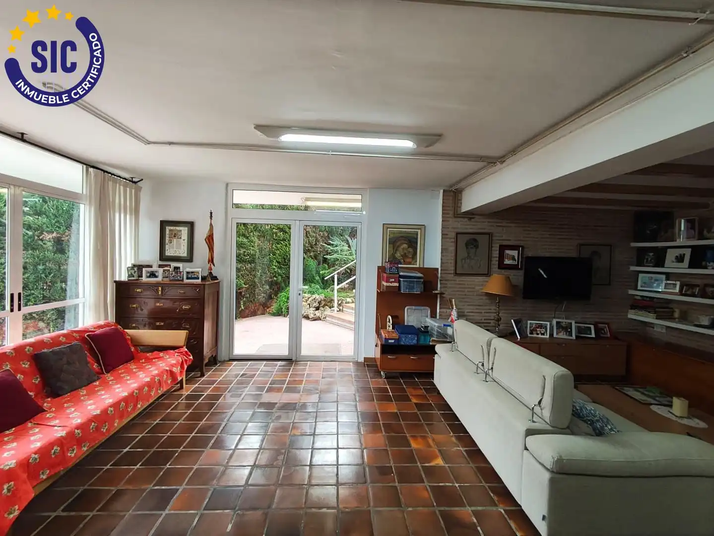 Houses for sale in Torrent  with Air Conditioner, Heating and Private garden