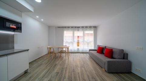 Foto 2 de Apartament de lloguer a Plaza Musico Óscar Tordera Iñesta, Mercado, Alicante / Alacant