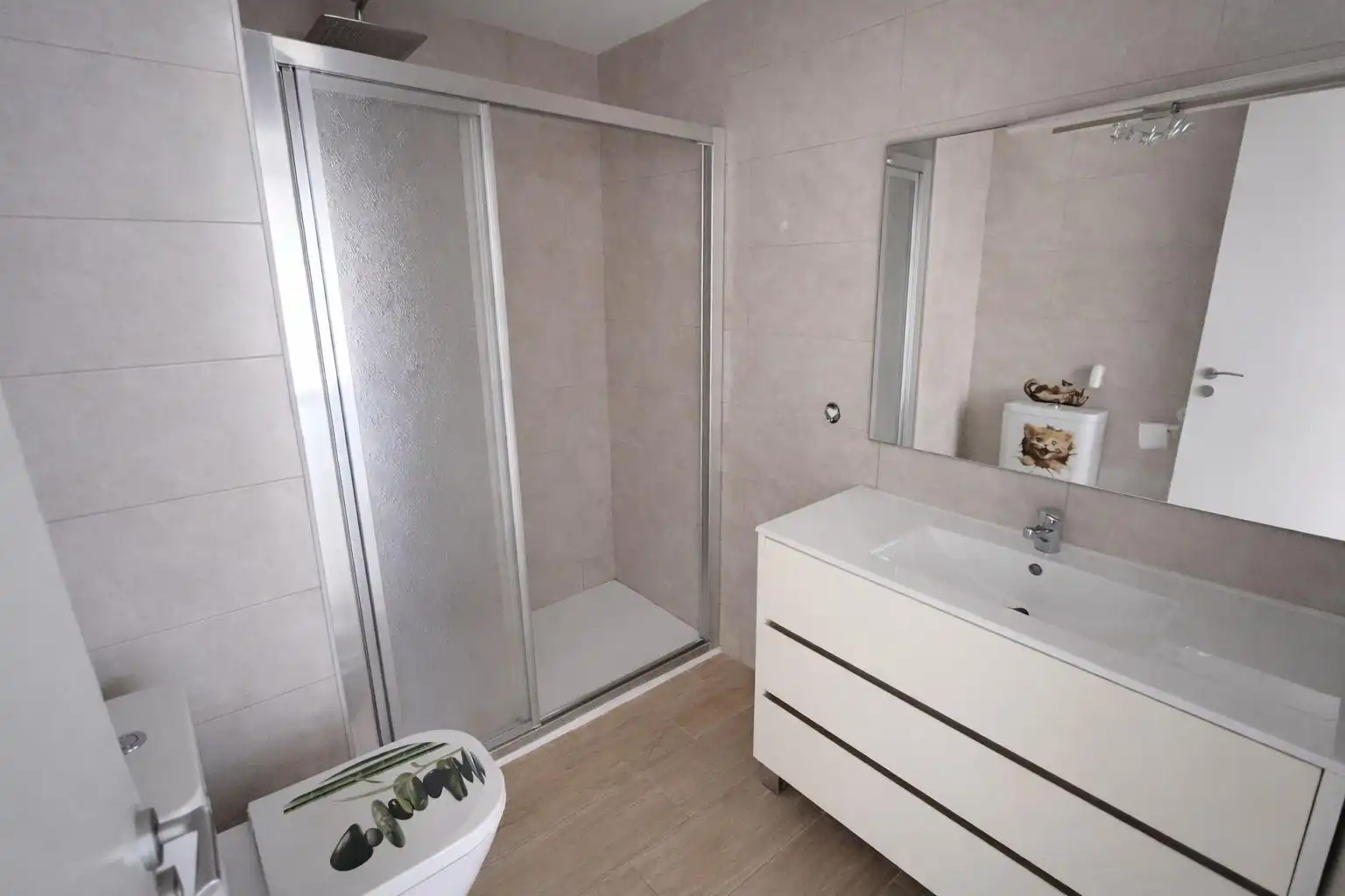 Baño de Piso en venta en Salou con Terraza y Amueblado