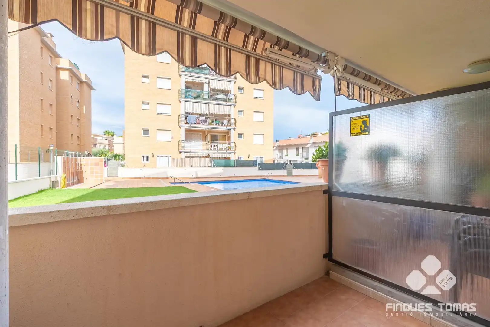 Ground floor with terrace for sale in Calle NOGUERA, imagen 4