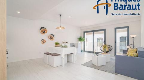 Foto 2 de Apartament en venda a Carrer Sant Pau, Creu de la Mà, Girona