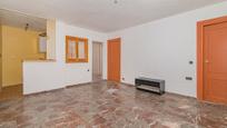 Flat for sale in  Granada Capital