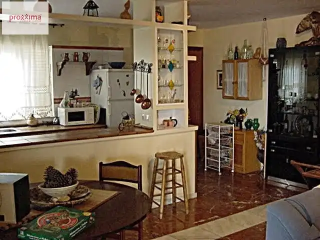 Cuina de Casa o xalet en venda en Dos Hermanas amb Aire condicionat, Jardí privat i Terrassa