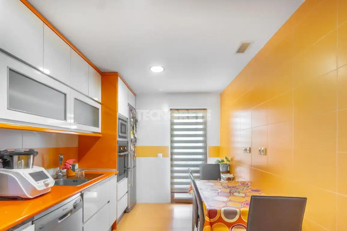 Kitchen of Flat for sale in Toledo  with Heating