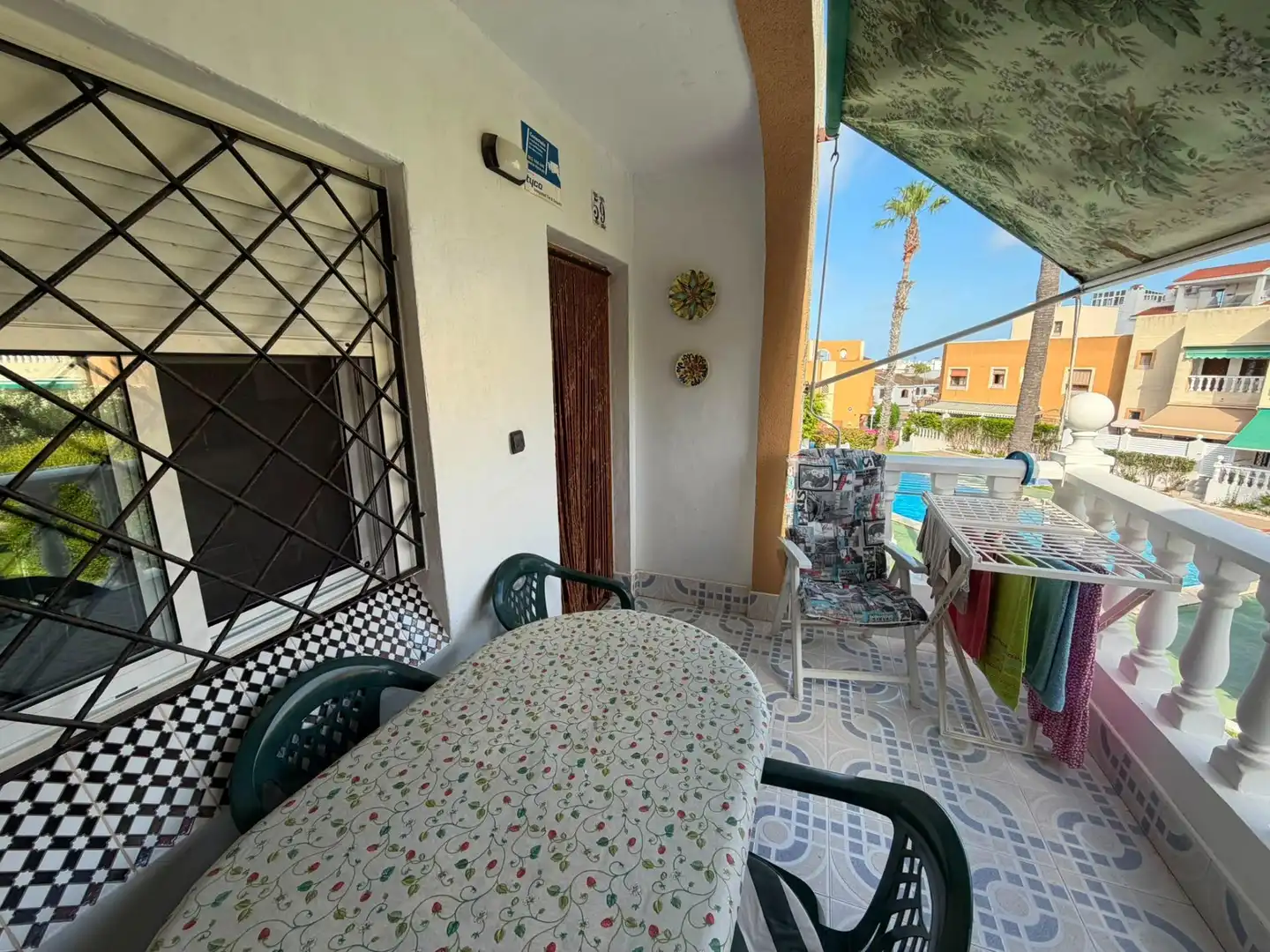 Terraza de Casa o chalet en venta en Torrevieja con Aire acondicionado, Jardín privado y Terraza