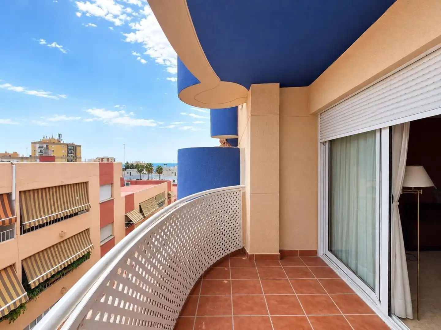 Terrasse von Wohnung zum Verkauf in Marbella mit Klimaanlage, Terrasse und Balkon