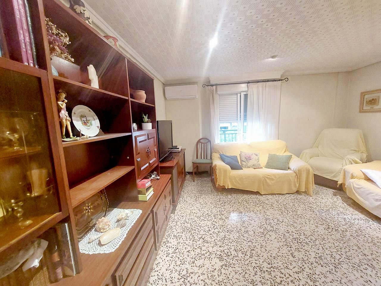 Living room of Flat for sale in Elche / Elx  with Air Conditioner, Swimming Pool and Balcony