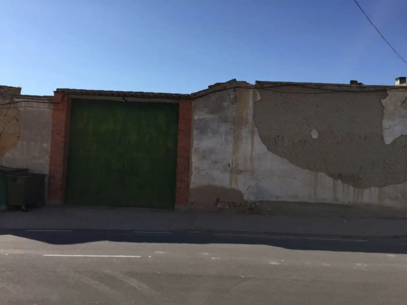 Vista exterior de Finca rústica en venda en Bercero amb Calefacció