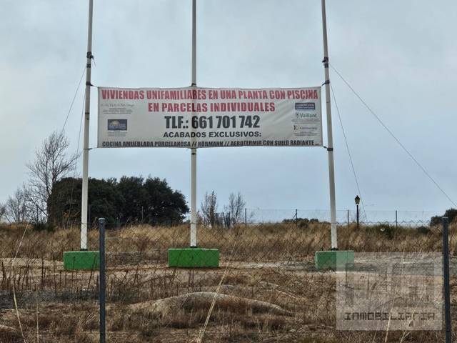 Casa-chalet en Venta en Calle Ciudad de Córdoba en Hervencias Altas - El Pinar