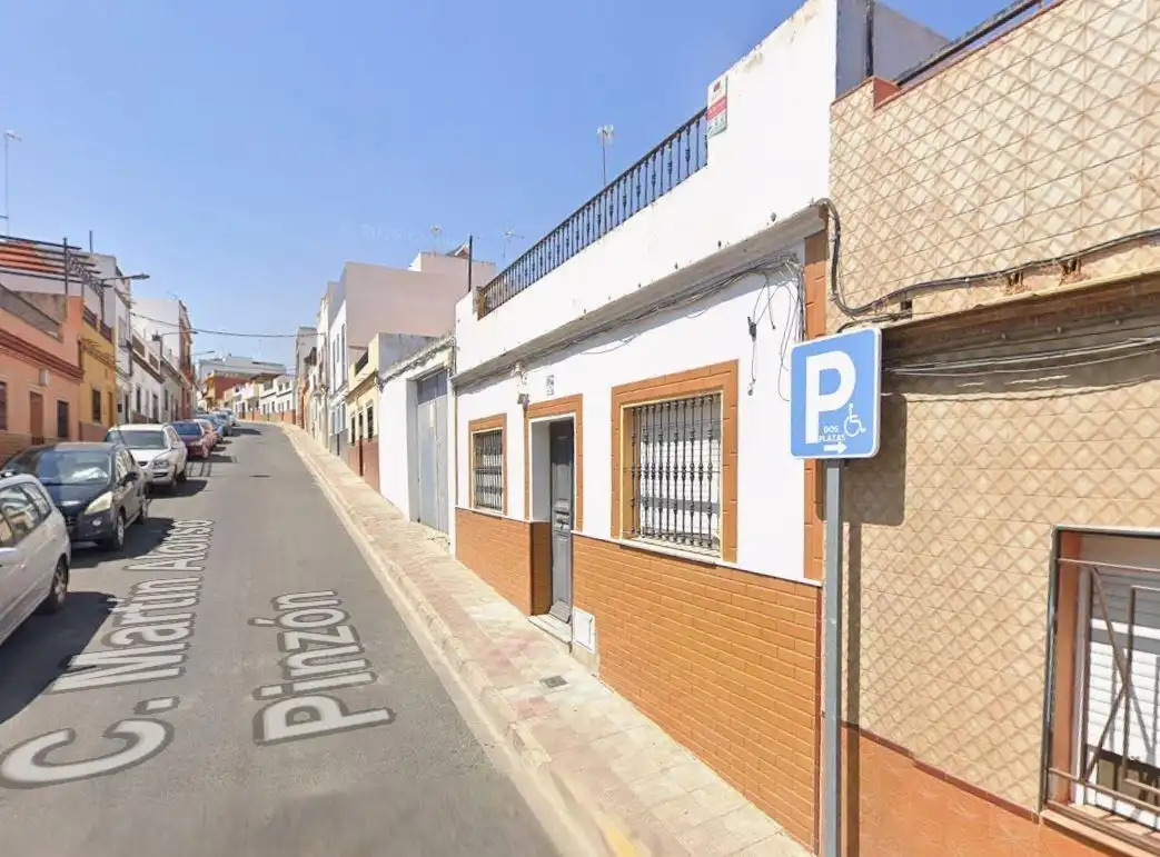 Reihenhaus zum Verkauf in Calle Martin Alonso Pinzon 6, imagen 3