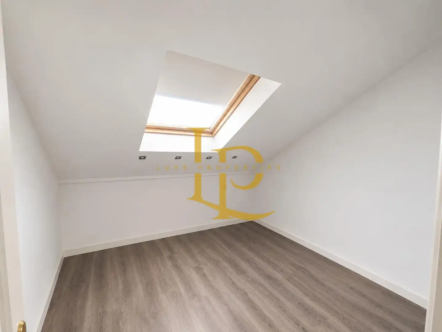 Casa o chalet en venta en El Casar con Aire acondicionado, Jardín privado y Terraza