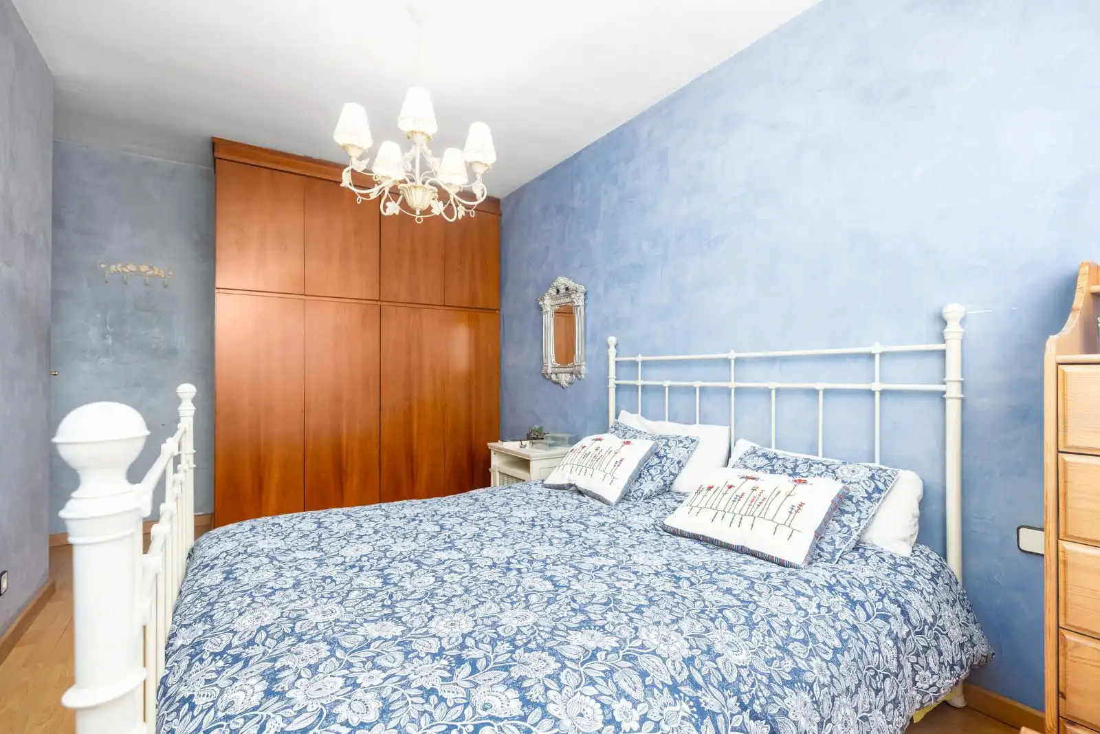 Dormitori de Casa adosada en venda en Parets del Vallès amb Aire condicionat, Calefacció i Forn