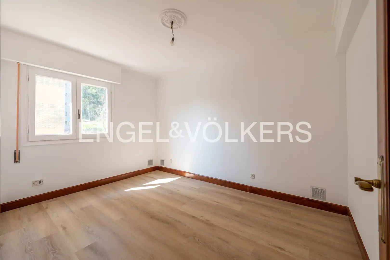 Schlafzimmer von Wohnung zum Verkauf in Zarautz mit Heizung und Terrasse