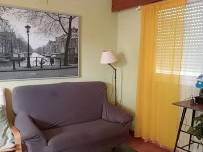 Living room of Attic for sale in  Valencia Capital  with Terrace and Furnished