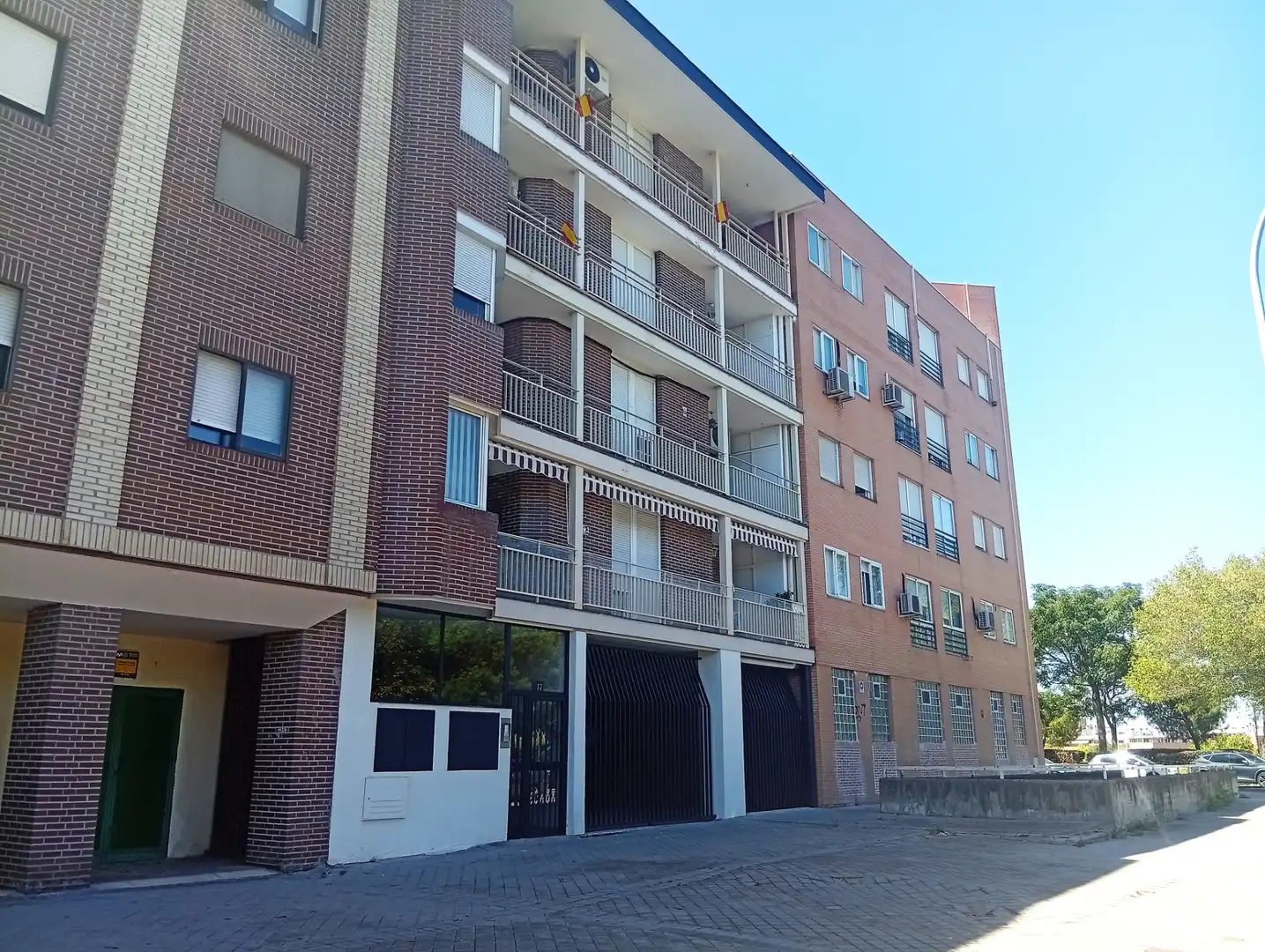 Vista exterior de Piso en venta en Leganés con Aire acondicionado, Calefacción y Jardín privado