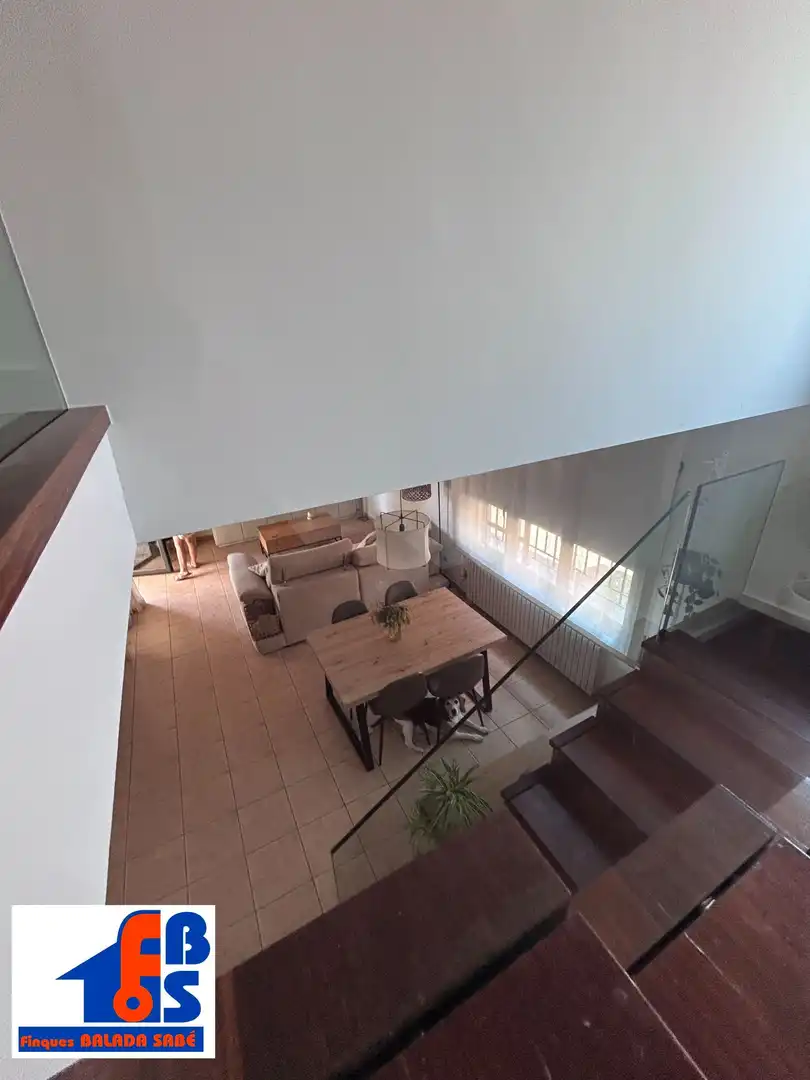 Sala de estar de Casa o chalet en venta en Sant Esteve de Palautordera con Aire acondicionado, Calefacción y Jardín privado