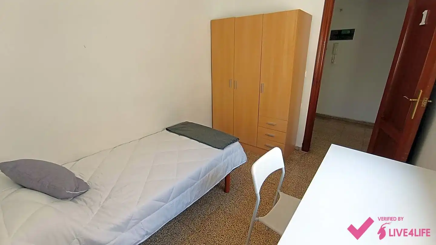 Apartament de lloguer a Del Serpis, La Bega Baixa - Plaza Xúquer
