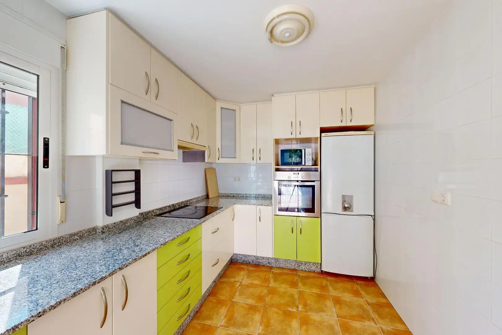 Cocina de Casa adosada en venta en Cartagena con Terraza, Trastero y Balcón