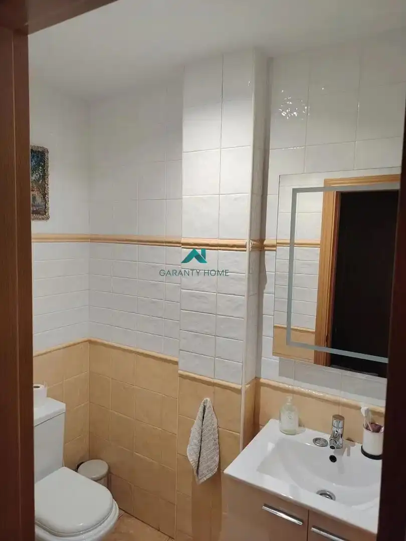 Bathroom of Duplexes for sale in Navalcarnero