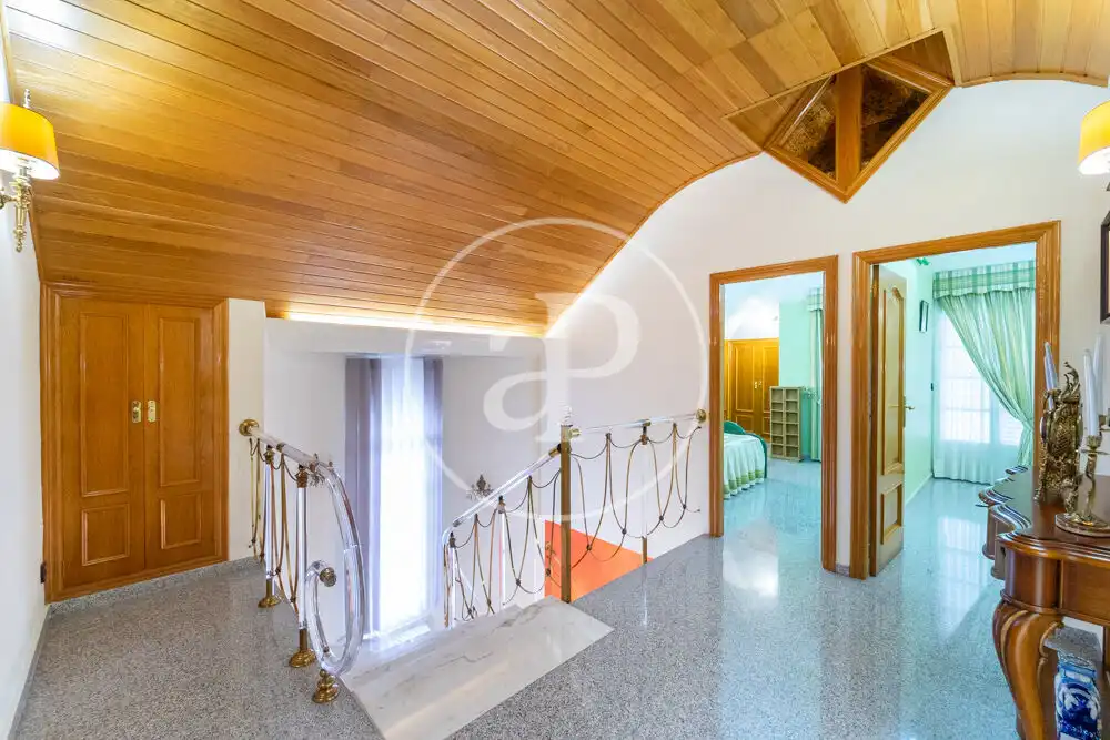 Houses for sale in San Vicente del Raspeig / Sant Vicent del Raspeig  with Air Conditioner, Heating and Private garden