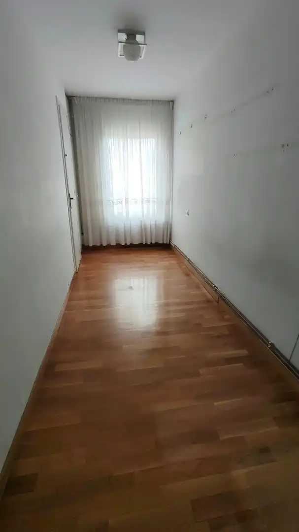 Habitación de Piso en venta en Barcelona con Calefacción, Parquet y Horno