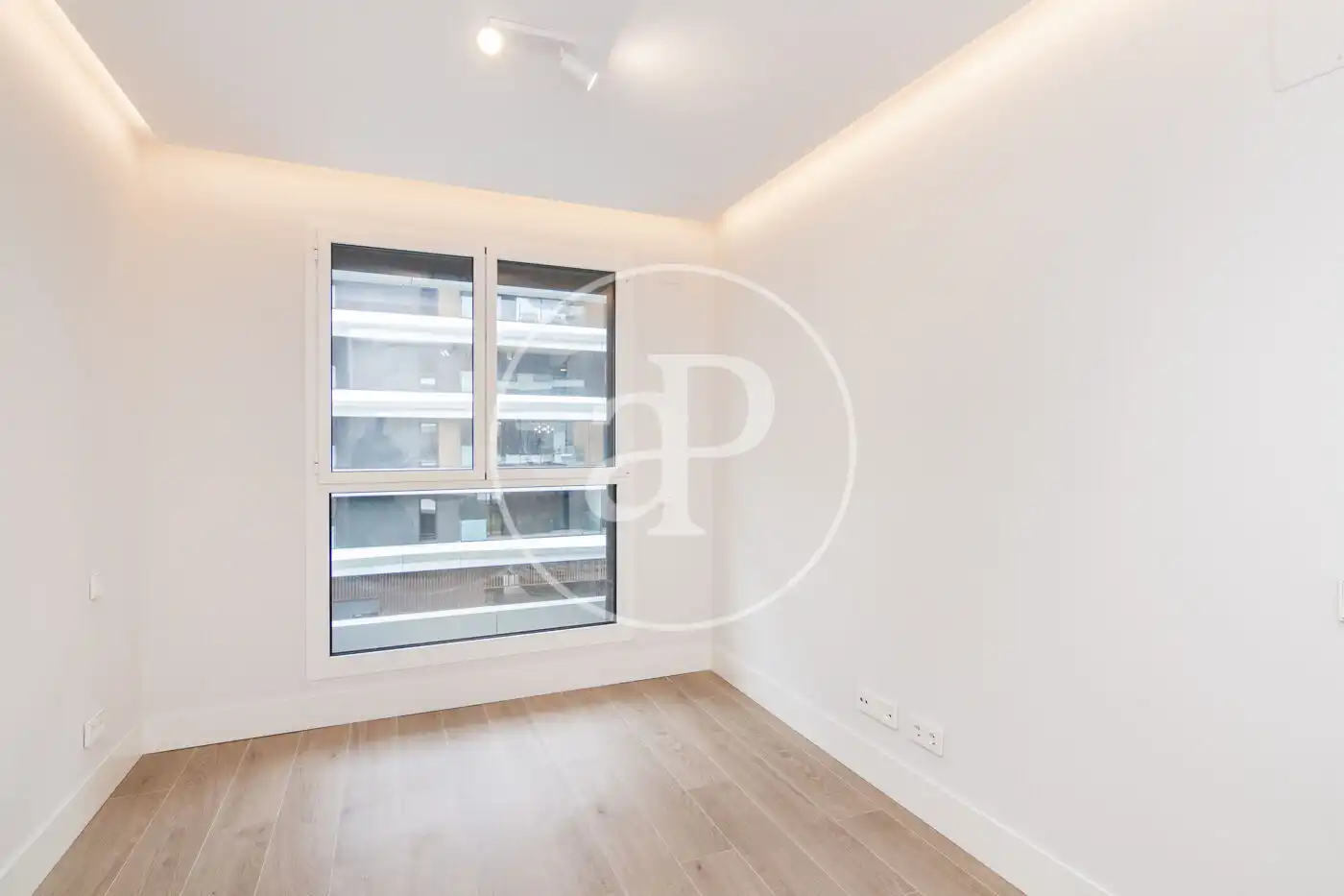 Flat for rent in C. de Alejandro Dumas, Imperial