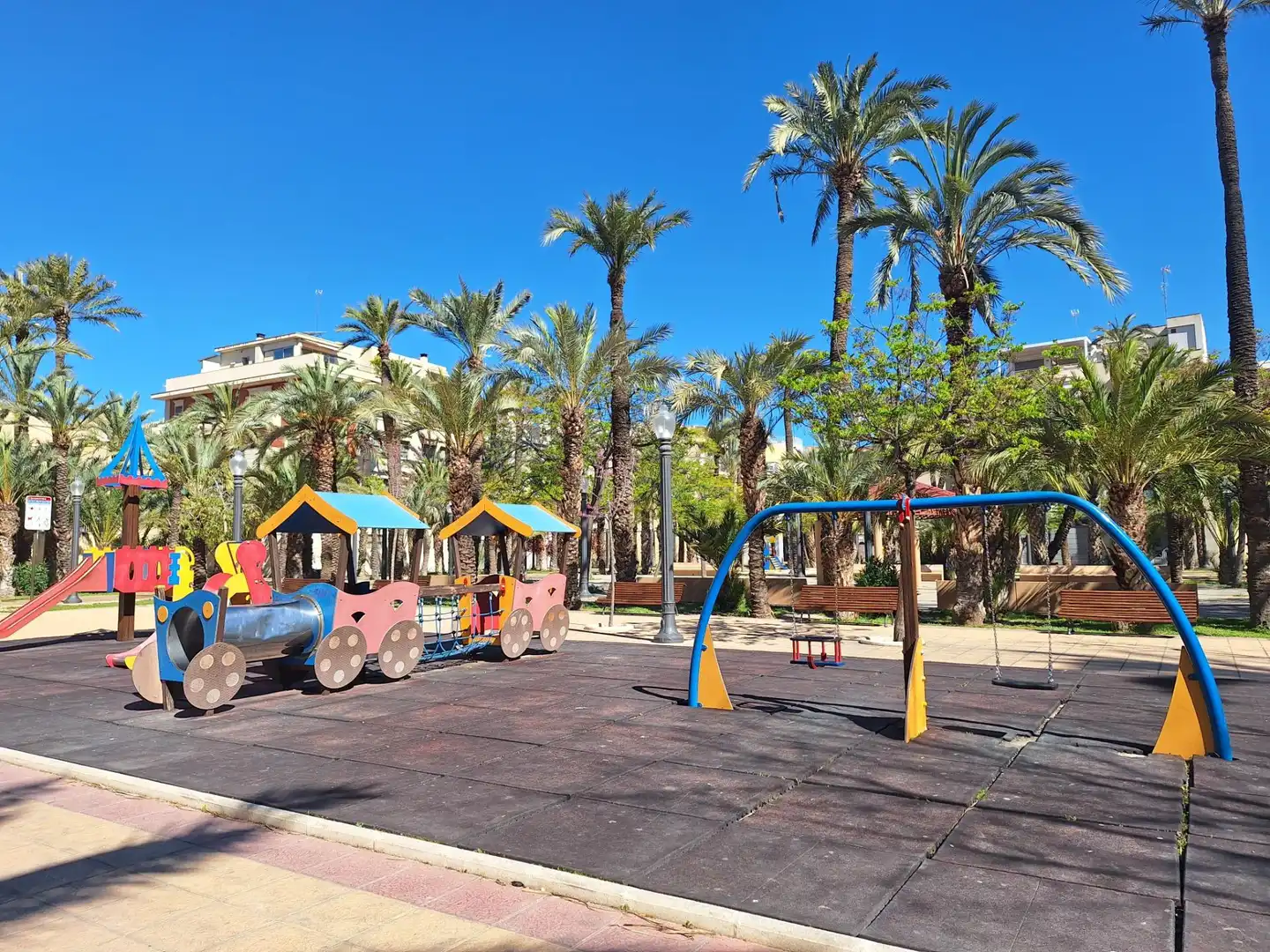 Exterior view of Flat for sale in Elche / Elx  with Furnished and Balcony