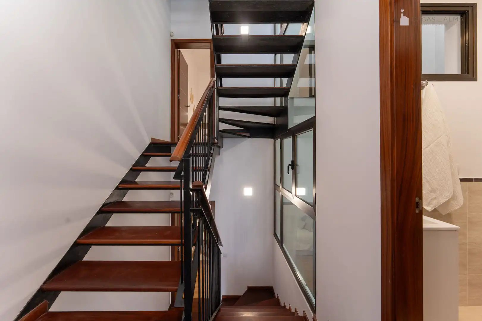 Casa adosada en venta en Teror con Terraza, Horno y Lavadora