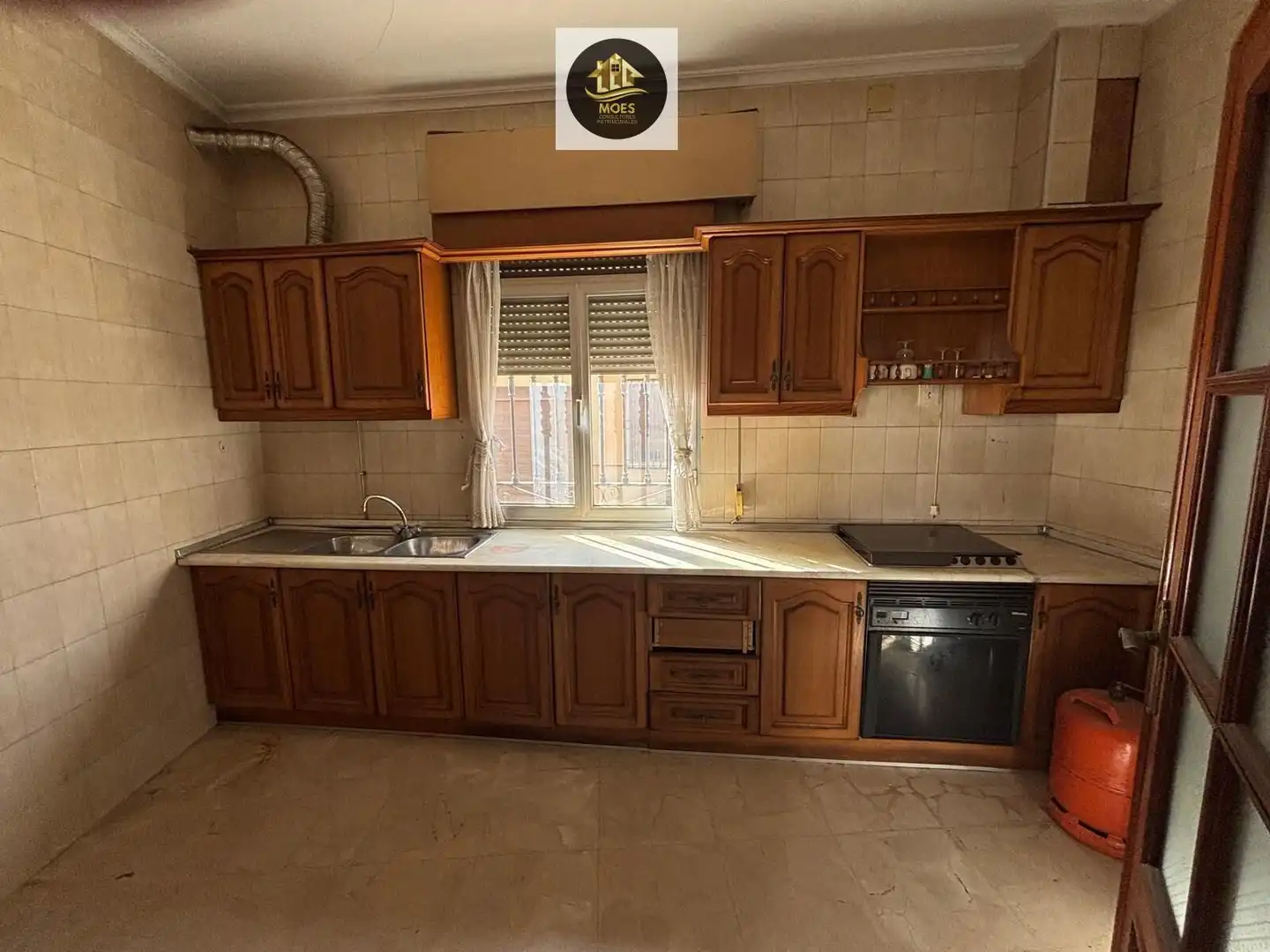 Casa amb terrassa en venda a Bailén, imagen 5