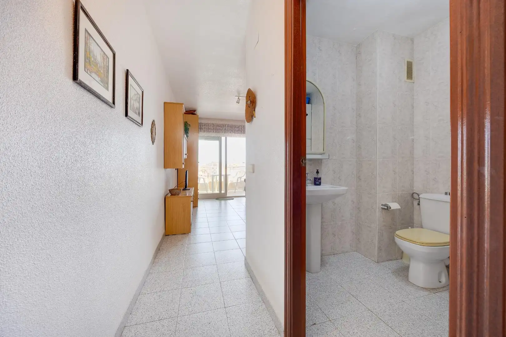 Estudio en venta en Torrevieja con Terraza, Amueblado y Balcón