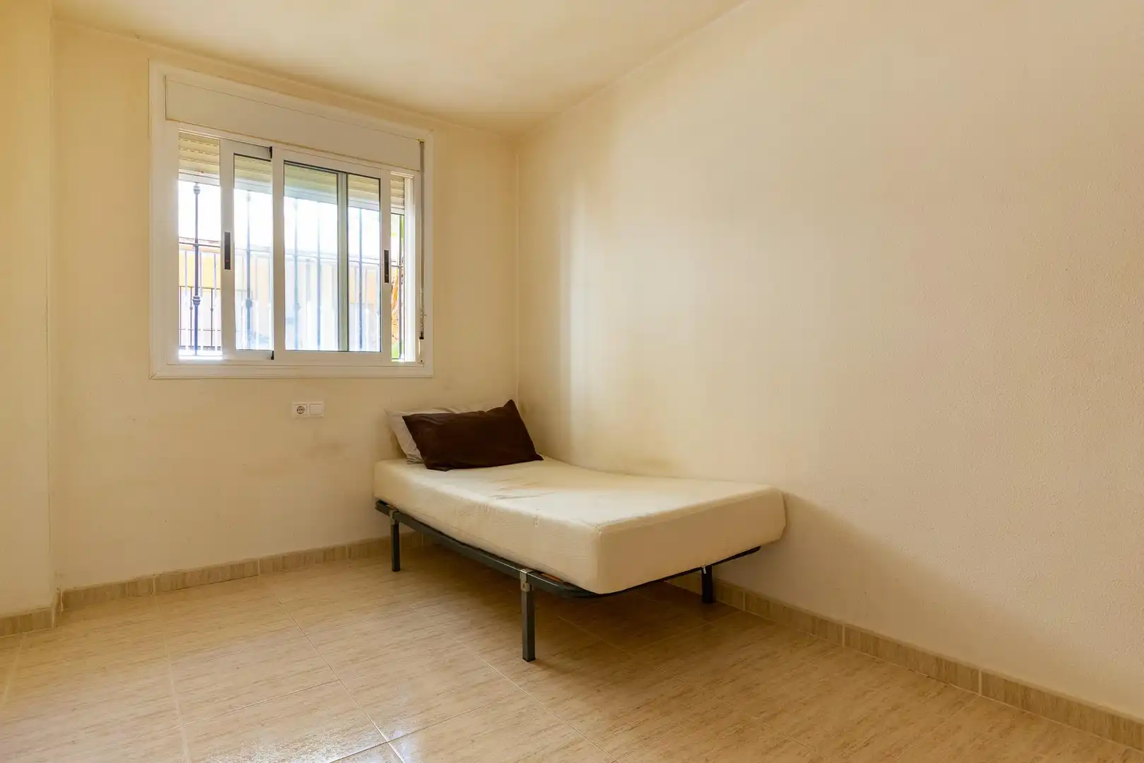 Schlafzimmer von Wohnungen zum Verkauf in Mutxamel mit Privatgarten, Terrasse und Gemeinschaftspool
