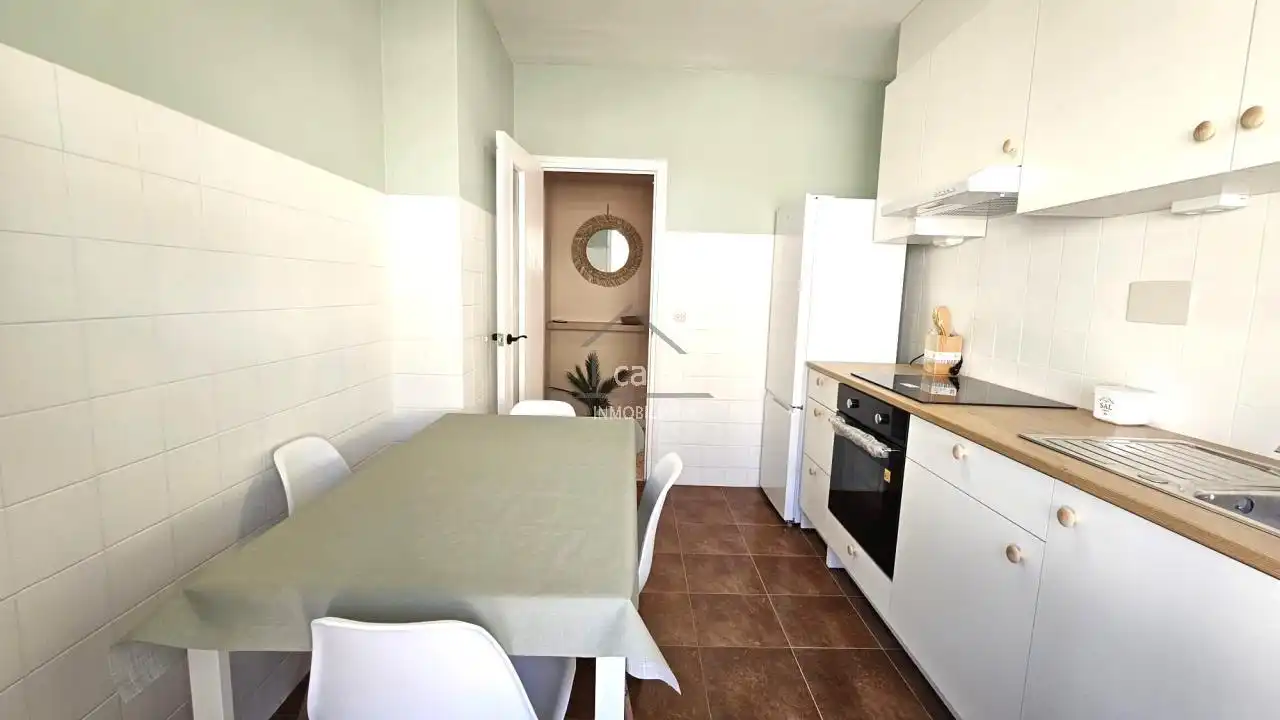 Kitchen of Flat for rent in Fene  with Furnished