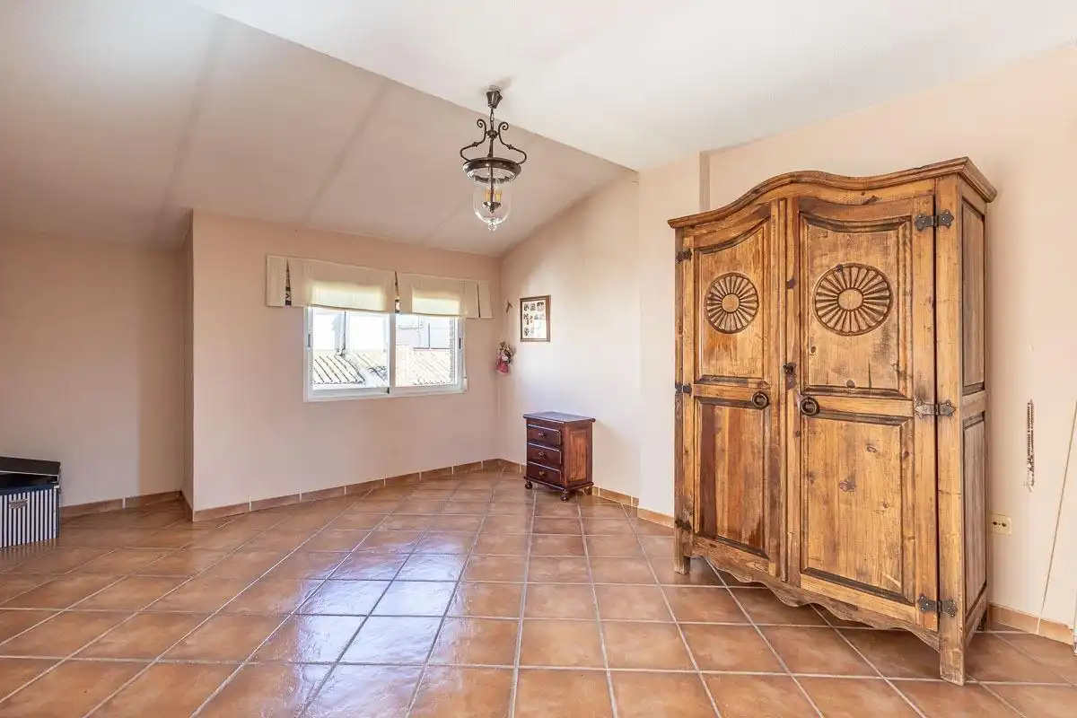 Casa adosada en venta en Genil