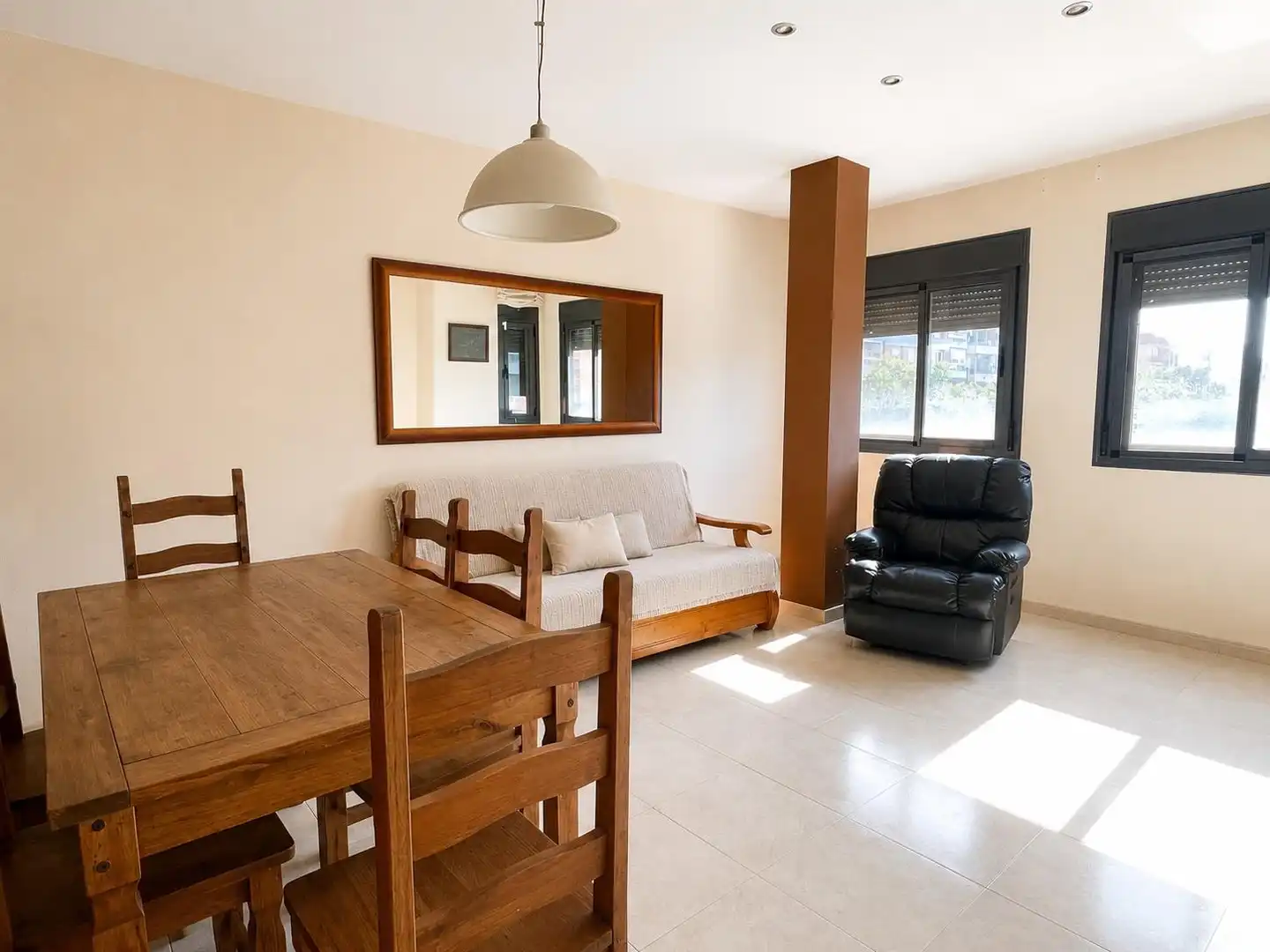 Living room of Flat for sale in Amposta  with Air Conditioner, Heating and Storage room