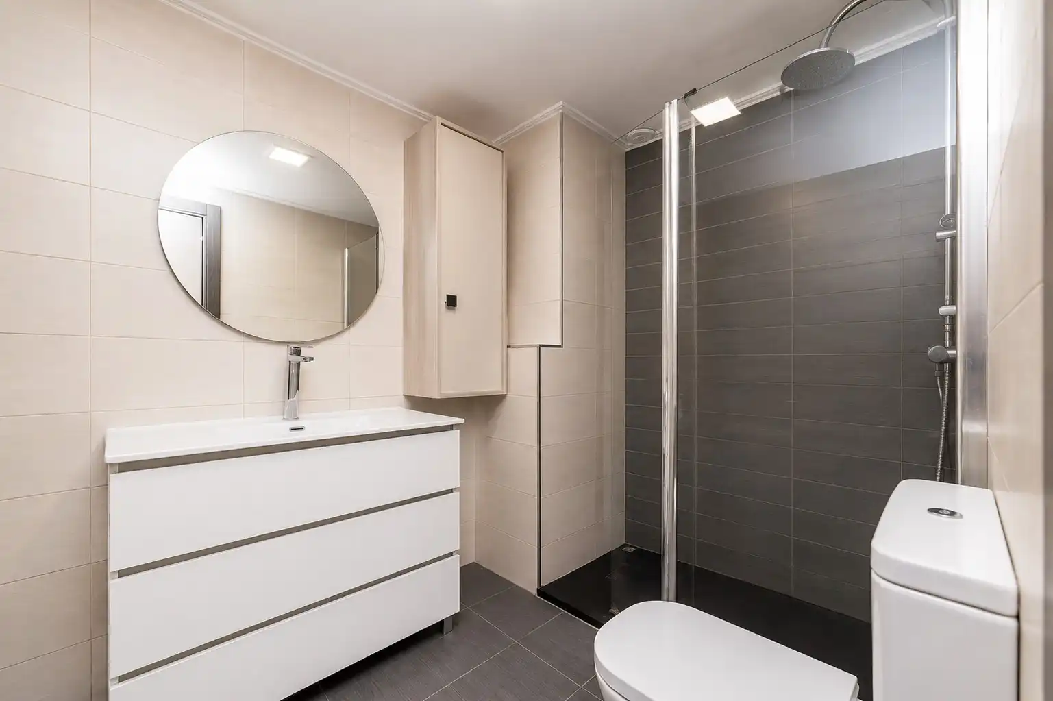 Bathroom of Flat for sale in Illescas  with Air Conditioner, Heating and Terrace