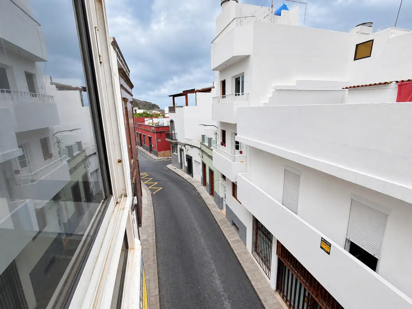 Vista exterior de Pis en venda en Arucas amb Balcó i Alarma