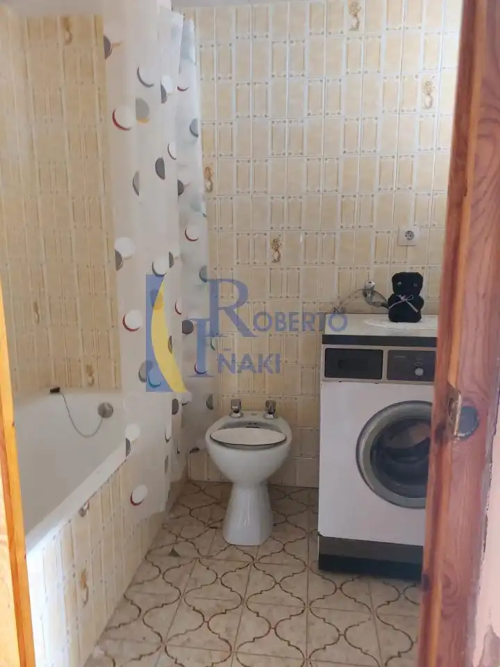 Bany de Casa o xalet en venda en Villabraz amb Jardí privat
