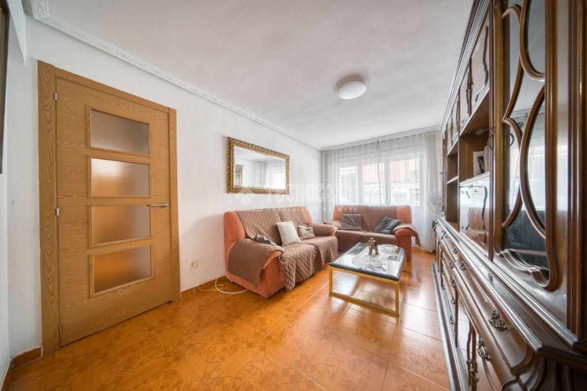 Living room of Flat for sale in Valladolid Capital  with Heating and Storage room